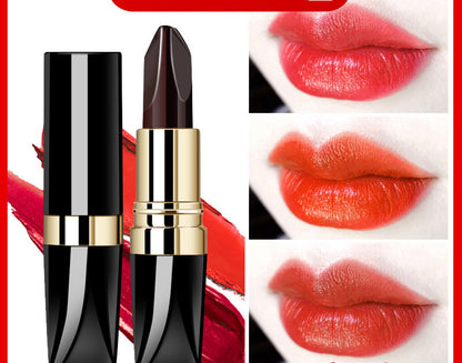 Three-color Lipstick Moisturizes And Does Not Fade Easily, A Three-color Student Girl Desers