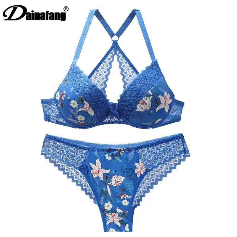 New 2020 sexy 3/4 cup back closure lace women bra set thong hollow out  underwear  intimante  lingerie San Remo