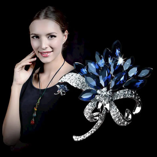 Luxury Design Blue Crystal Bouquet Brooches For Women Inlaid Rhinestone Trendy Brooch Pins Clothing Accessories Jewelry Gifts Desers