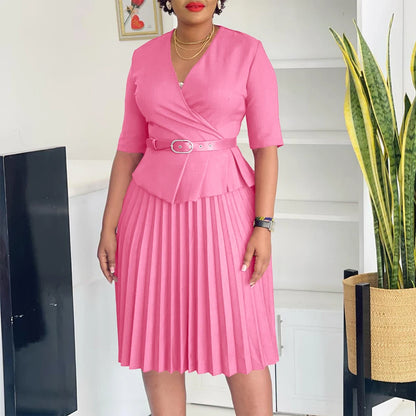 Elegante Bürokleider Plissee für Damen 2024 Herbst V-Ausschnitt Halbarm Gürtel Taille Mitte der Wade Professionelles Business-Kleid