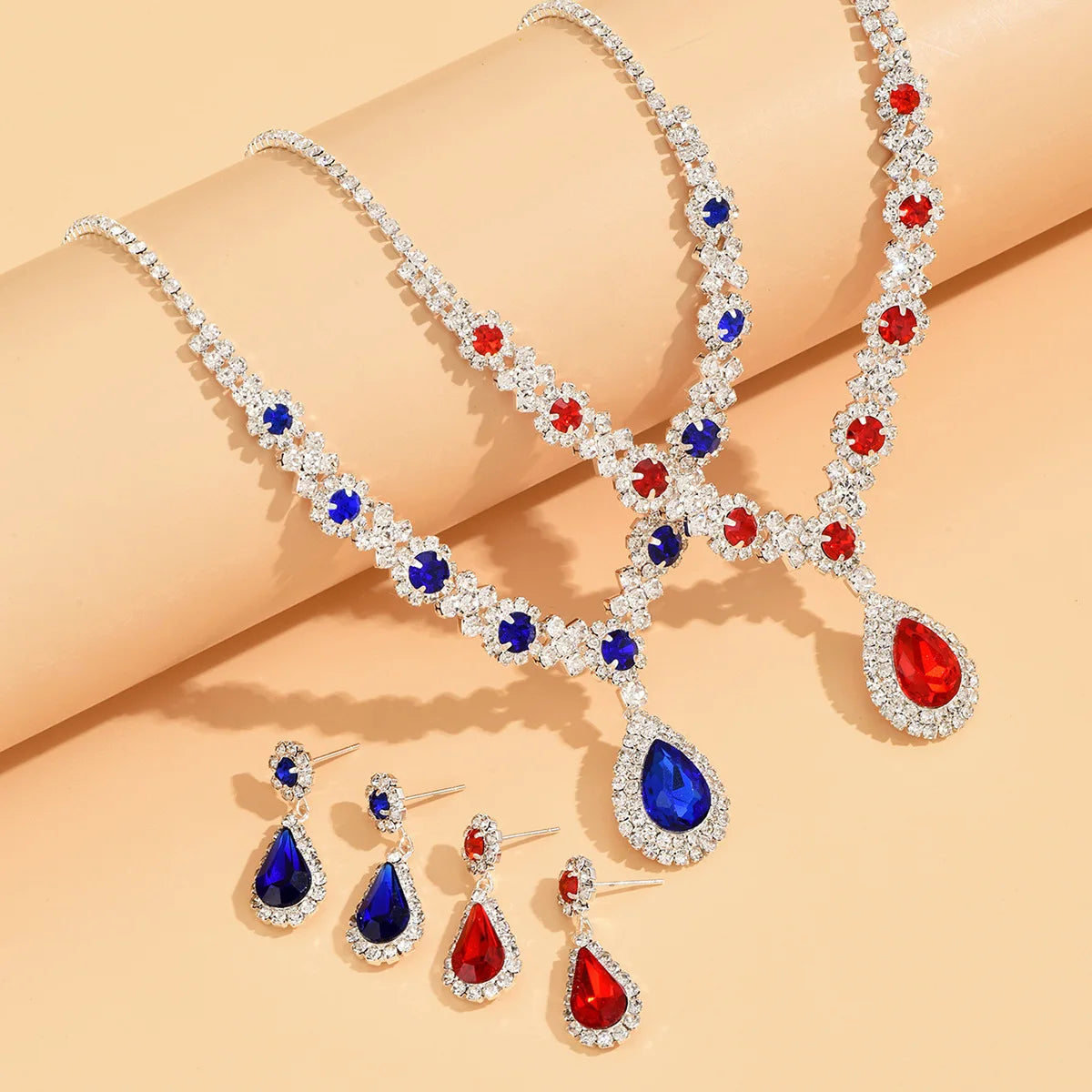 2Pcs Women Waterdrop Rhinestone Pendant Necklace Stud Earrings Set Wedding Party Dress Bridal Jewelry Sets