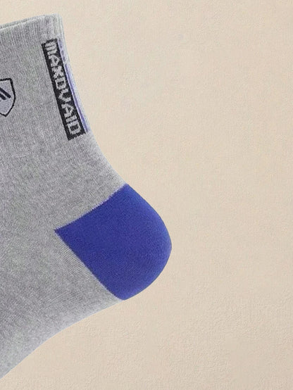 5PCS Set Mens Ultra Breathable Stylish Sports Socks for High Performance Basketball Football Fashion Multipack