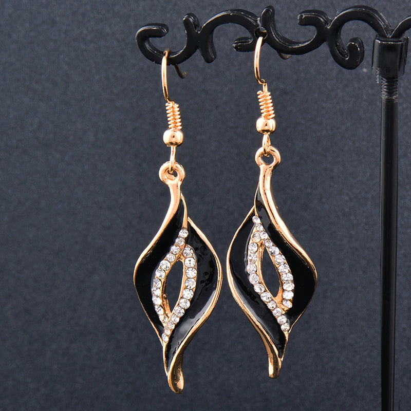 SINLEERY Charm White Black Enamel Earrings For Women Gold Color Leaf Drop Earrings Female Fashion Jewelry ES524 Desers