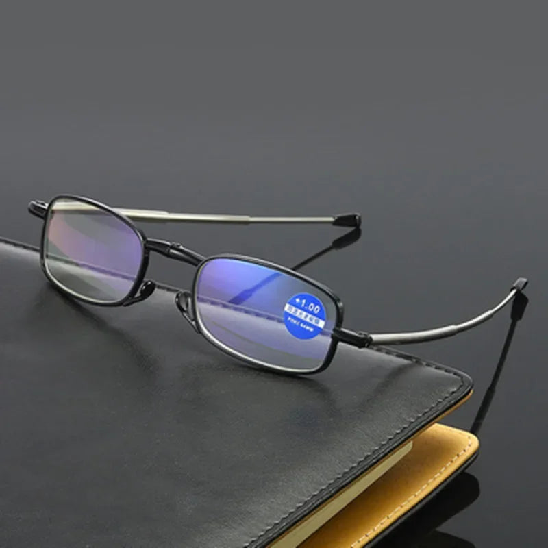 2022 Folding Portable Reading Glasses with Case Unisex Retro Telescopic Rotation Far Sight Presbyopia Men Women Diopter Eyewear San Remo