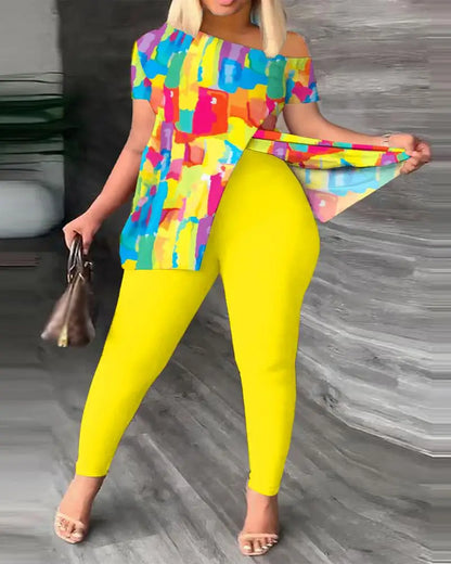 Conjunto de dos piezas para mujer, moda de verano, sexy, con hombros descubiertos, abertura, estampado, manga corta, top ajustado, leggings de cintura alta, pantalones, conjuntos.