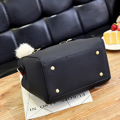 Luxuriöse High-End-Einkaufstasche aus PU-Leder für Damen mit Plüschquaste, Messenger Bags, Schultertaschen, verstellbarem Riemen, Umhängetaschen