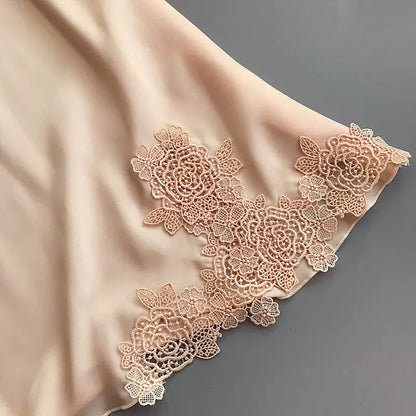 Camisón de seda con tirantes para mujer, pijama sexy de primavera y verano, fino, de satén, para uso doméstico.