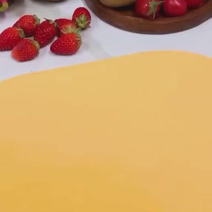 Rotating Peeler for Apple